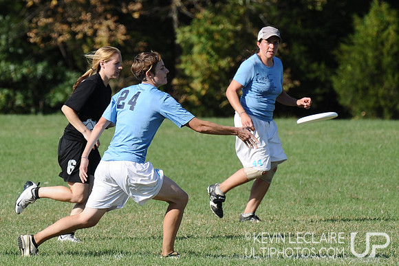 3rd Place Game: Wildcard vs. Wahine - 2009 Midatlantic Women's Regionals