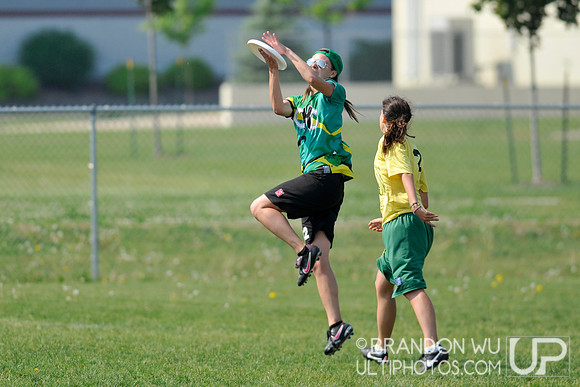 Sunday Women's Bracket Play - 2012 USAU D-III College Championships