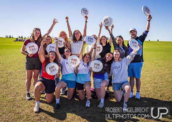 Edmonton, AB: Canadian Ultimate Seniors Championships 2025. Sund