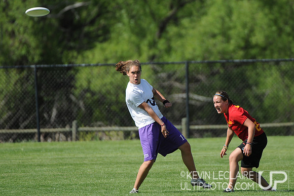 Friday 2:30pm round -- 2011 USAU College Championships