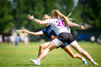 Saturday pool play at USAU D-I College Championships