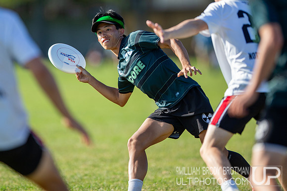 Day 2 of the USA Ultimate D-I College Championships