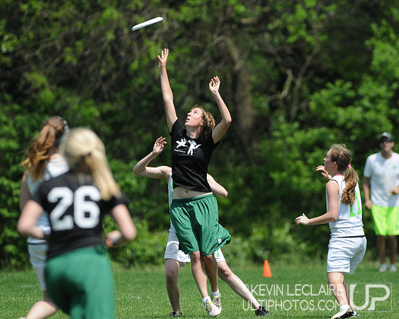 Saturday 10:45am Girls Divison -- 2011 High School Easterns