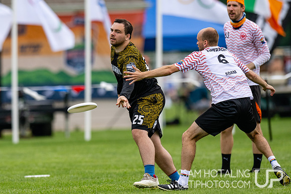 Charrúa vs Eintracht Frankfurt in pool play at World Ultimate Club Championships