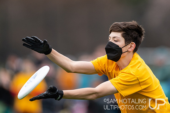 Youth ultimate frisbee at Seven Hills Invite
