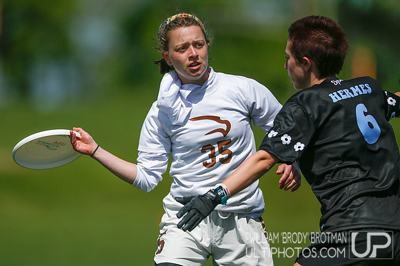 Day 2 of USA Ultimate 2022 D-III College Championships