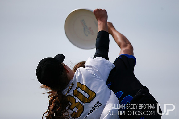 Day 2 of 2022 USA Ultimate D-I College Championships