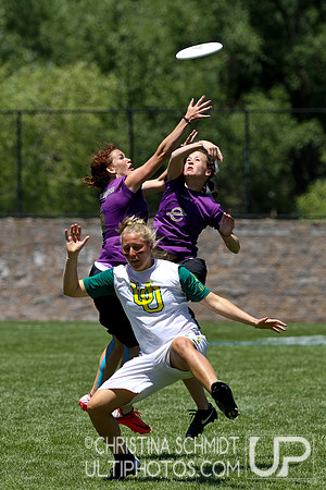 2012 USAU D-I College Championships Monday Women's Finals