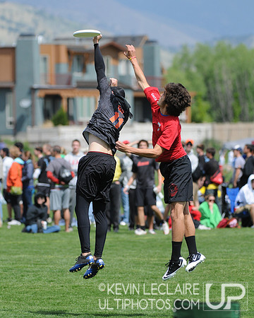 Saturday 10:30am round -- 2011 USAU College Championships