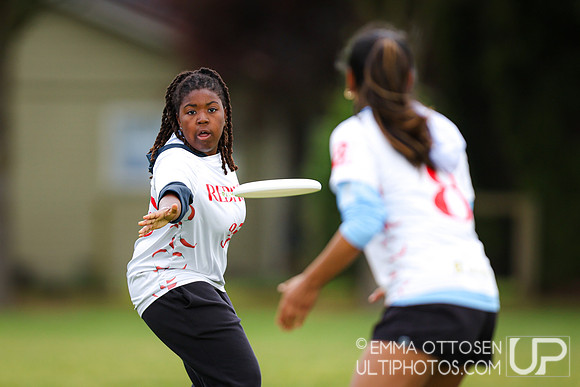 Sunday full coverage from USAU D-IIII College Championships: Round 2