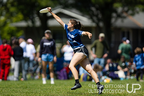 Saturday full coverage from USAU D-I College Championships, North Carolina vs Pennsylvania