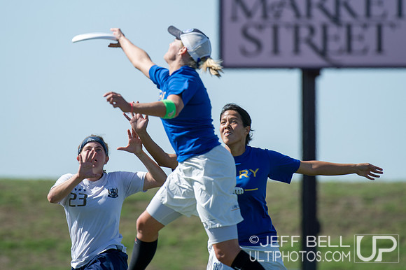 USAU_Nationals_2013_Sunday_20131020_141624_JBP12797
