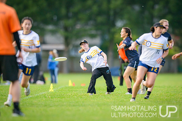 Pool play at USAU D-I College Championships