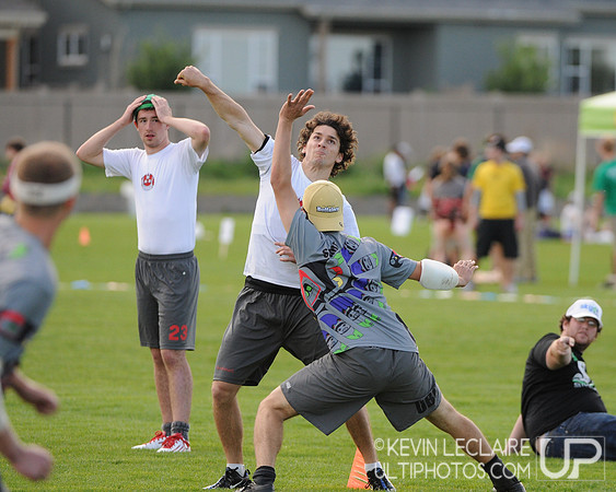 Friday 4:30pm round -- 2011 USAU College Championships