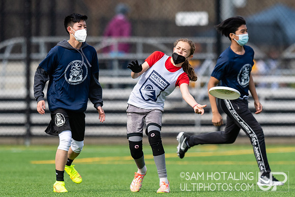 Youth ultimate frisbee at Seven Hills Invite
