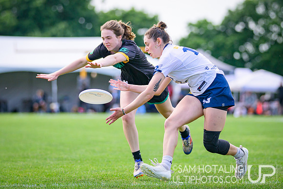 Highlights: semifinals at USAU D-I College Championships