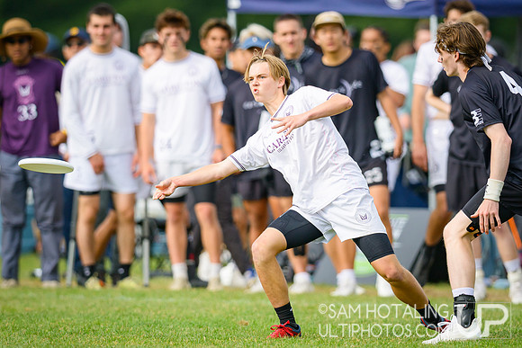 Pool play at USAU D-I College Championships