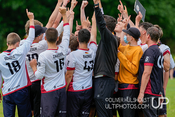 Colombia U20 Open v Germany U20 Open WJUC Thursday Round 2