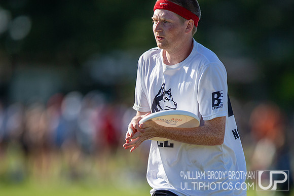 Day 2 of the USA Ultimate D-I College Championships