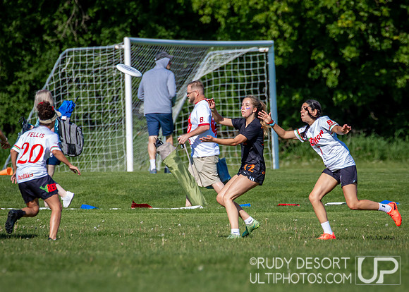 2024 USA Ultimate Division III College Championships ©