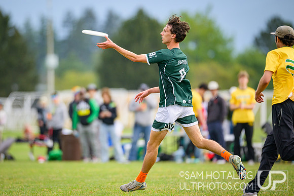 Pool play at USAU D-I College Championships