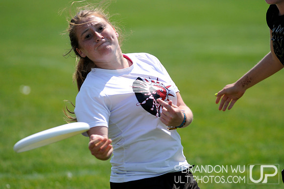 Saturday Women's Pool Play & Crossovers - 2012 USAU D-III College Championships