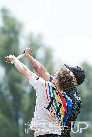 wucc2014_day6_20140807_130838_JBP00774