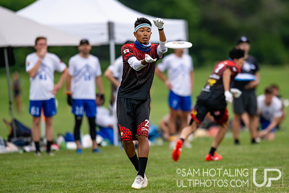 GOAT vs Nomadic Tribe in pool play at World Ultimate Club Championships