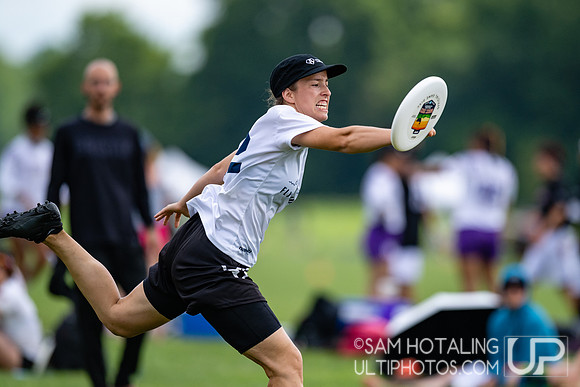 Bristol Women vs FABulous in pool play at World Ultimate Club Championships
