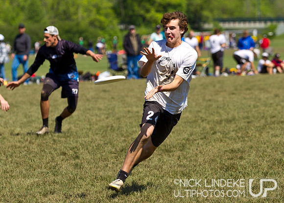 Sunday Action - D-III College Championships