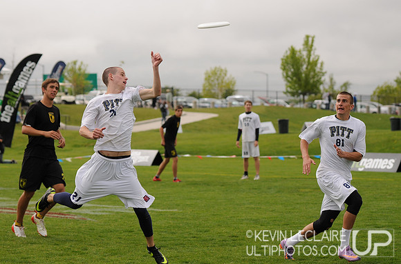 Sunday Photo Highlights Preview -- 2011 USAU College Championship
