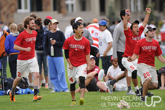 Saturday 5pm Crossover Round -- 2011 USAU College Championships
