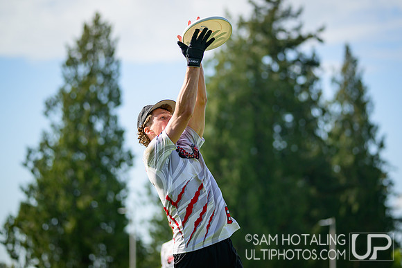 Sunday highlights from USAU D-III College Championships