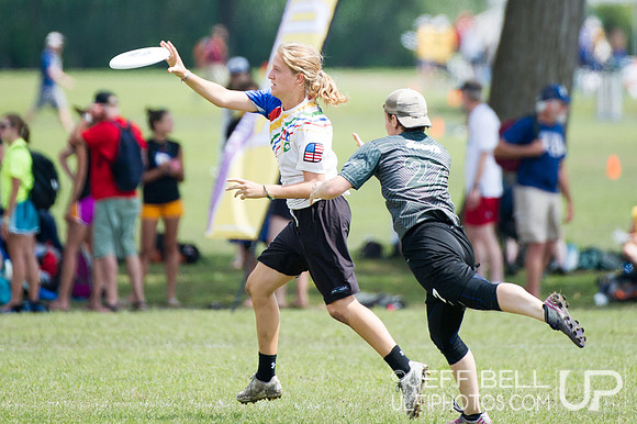 wucc2014_day6_20140807_131109_JBP00803