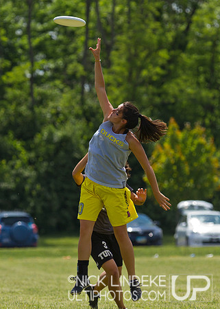 2014 USAU D-I College Champs Saturday Action