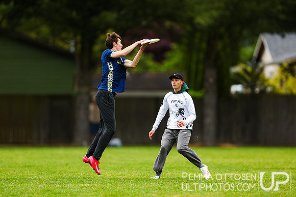 Sunday full coverage from USAU D-IIII College Championships: Round 1