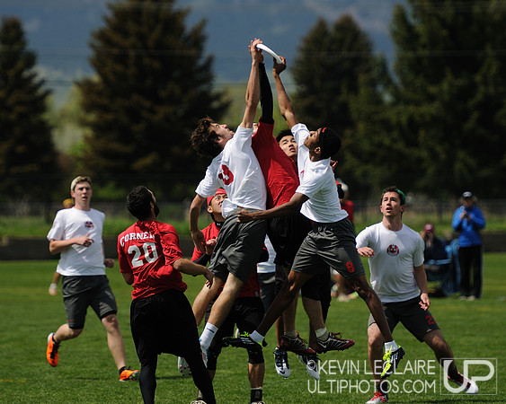 Saturday 10:30am round -- 2011 USAU College Championships
