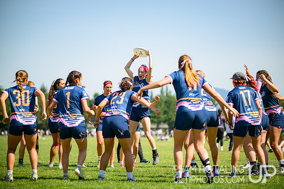 Saturday pool play at USAU D-I College Championships
