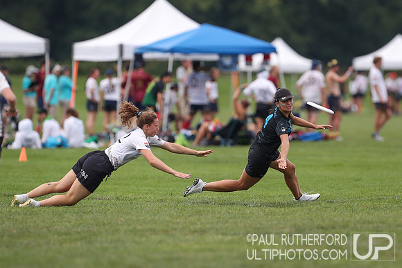 Iceni and Bamboo at the 2022 World Ultimate Club Championships