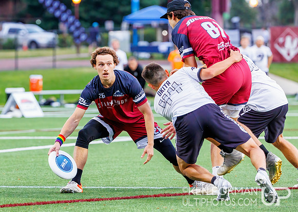 Action from Colorado  Summit vs. Seattle Cascades.