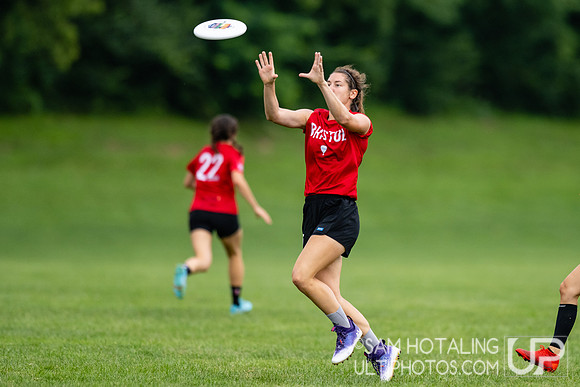 Bristol Women vs FABulous in pool play at World Ultimate Club Championships