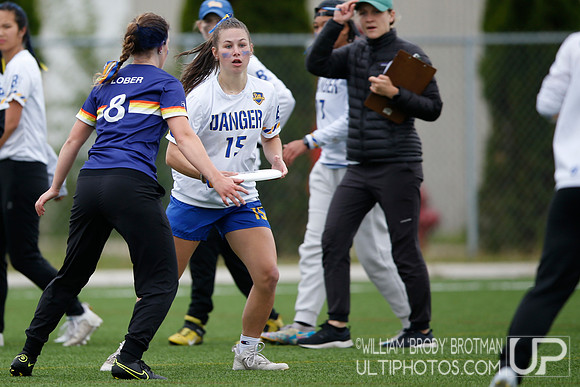 Day 1 of 2022 USA Ultimate D-I College Championships