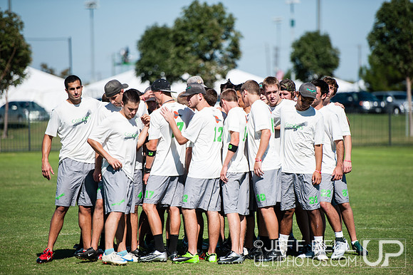USAU_Nationals_2013_Thursday_20131016_141253_JBP1988