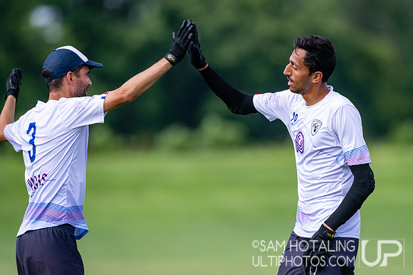 CRAZY vs PUC Ultimate in 17th-place play at World Ultimate Club Championships