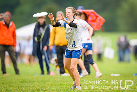 Round III pool play at USAU D-III College Championships