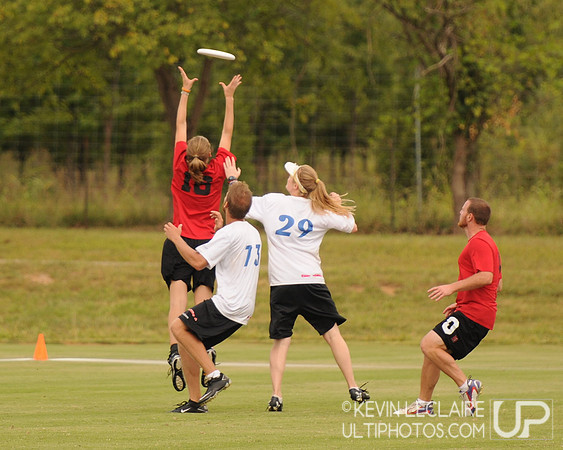 Sunday action at 2010 Capital Mixed Sectionals.