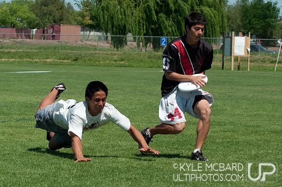 Sunday open action from NorCal D-I Sectionals 2012