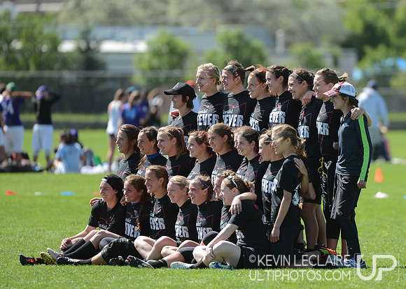 2012 USAU D-I College Championships Sunday Action