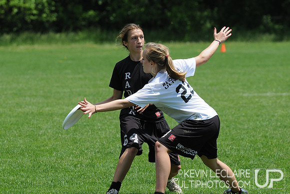 Saturday 10:45am Girls Divison -- 2011 High School Easterns