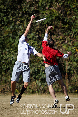 Fall Ultimate League -- 2014